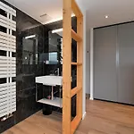 Moderne Avec Spa, Ideal Pour 12 Personnes - Fr-1-744-54