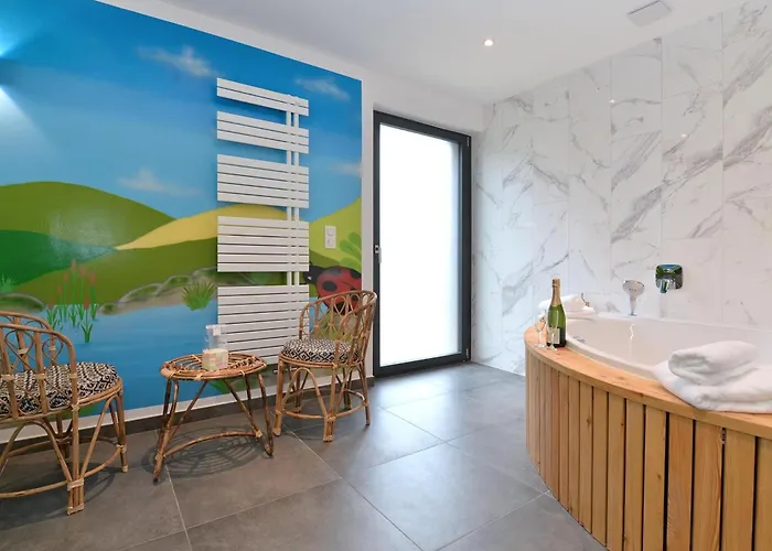 Moderne Avec Spa, Ideal Pour 12 Personnes - Fr-1-744-54