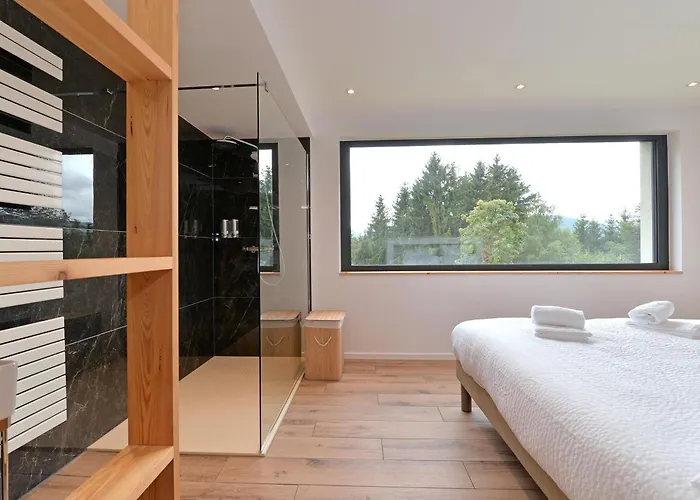 Moderne Avec Spa, Ideal Pour 12 Personnes - Fr-1-744-54 Holiday home